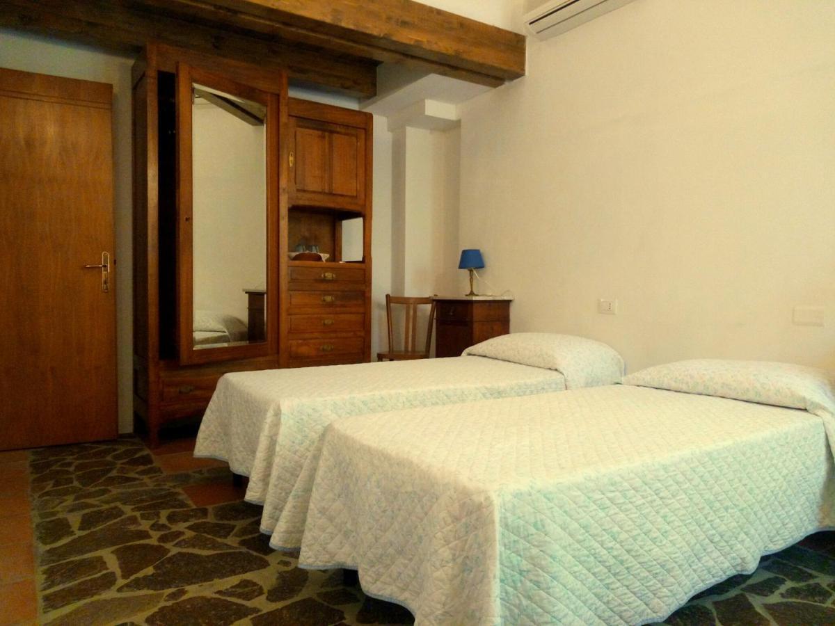 Lierus B&B Gonnosfanàdiga Exterior photo